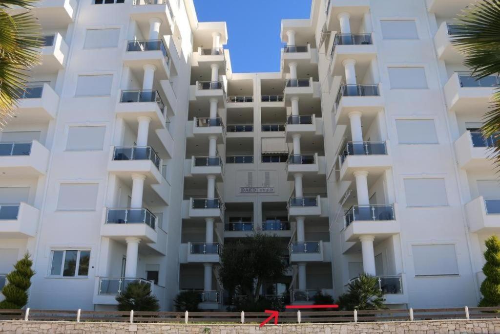 Loli Apartment Luxury White Residence Saranda Dış mekan fotoğraf