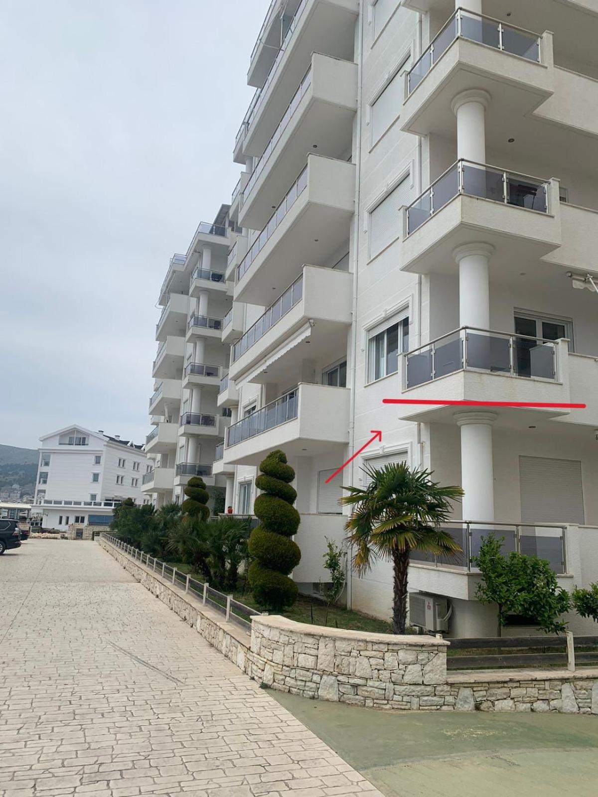 Loli Apartment Luxury White Residence Saranda Dış mekan fotoğraf